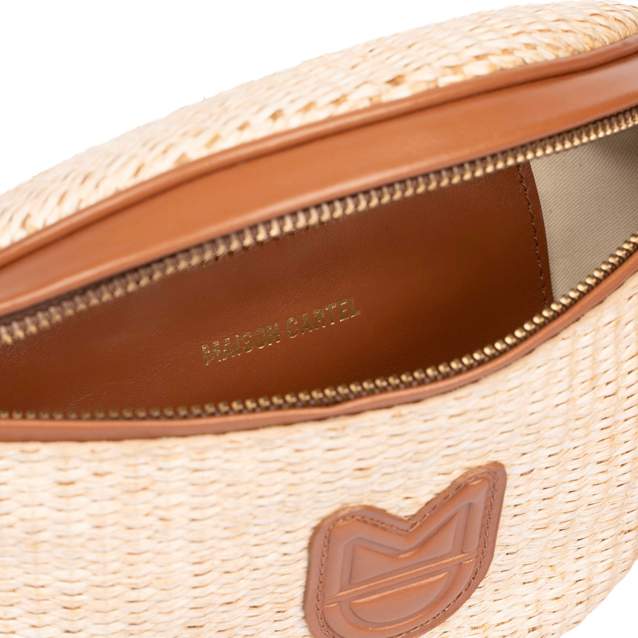 AGLAÉ BELT BAG - NATURAL RAFFIA