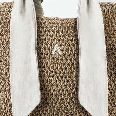 SUMMER TOTE AND ITS LINEN BANDS